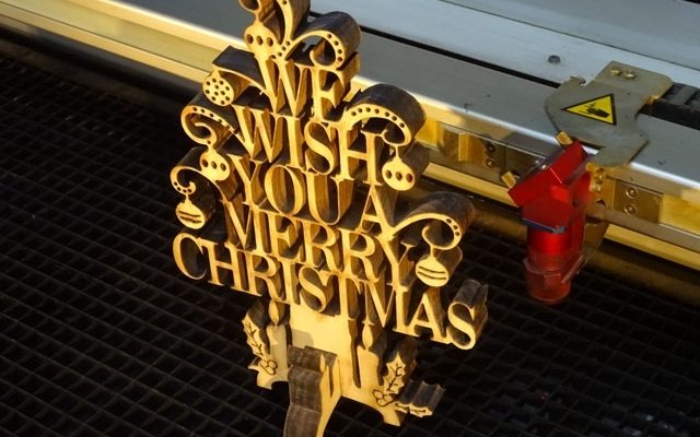 text-ornament-stand-xx1-640x400 Highly Detailed Custom Christmas Ornament: CNC Laser Cutting and Sand Blasting Pine