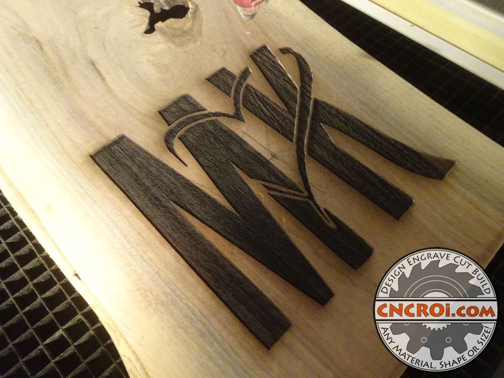 black-walnut-epoxy-1 Black Walnut Engraving: Making Room for Epoxy Fill